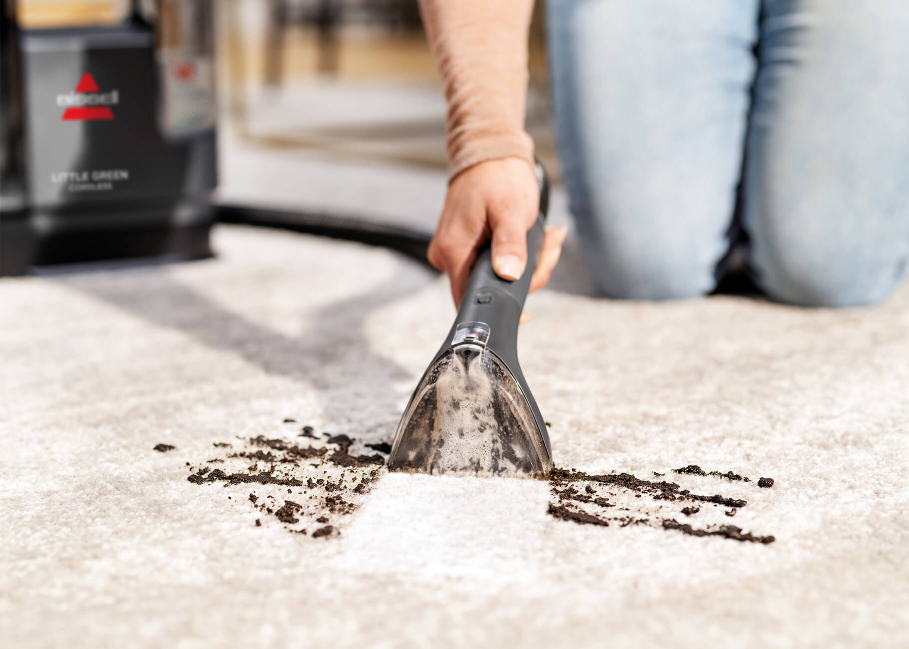 Using Little Green Cordless SmartMix Portable Carpet Cleaner to deep clean Chocolate from carpet