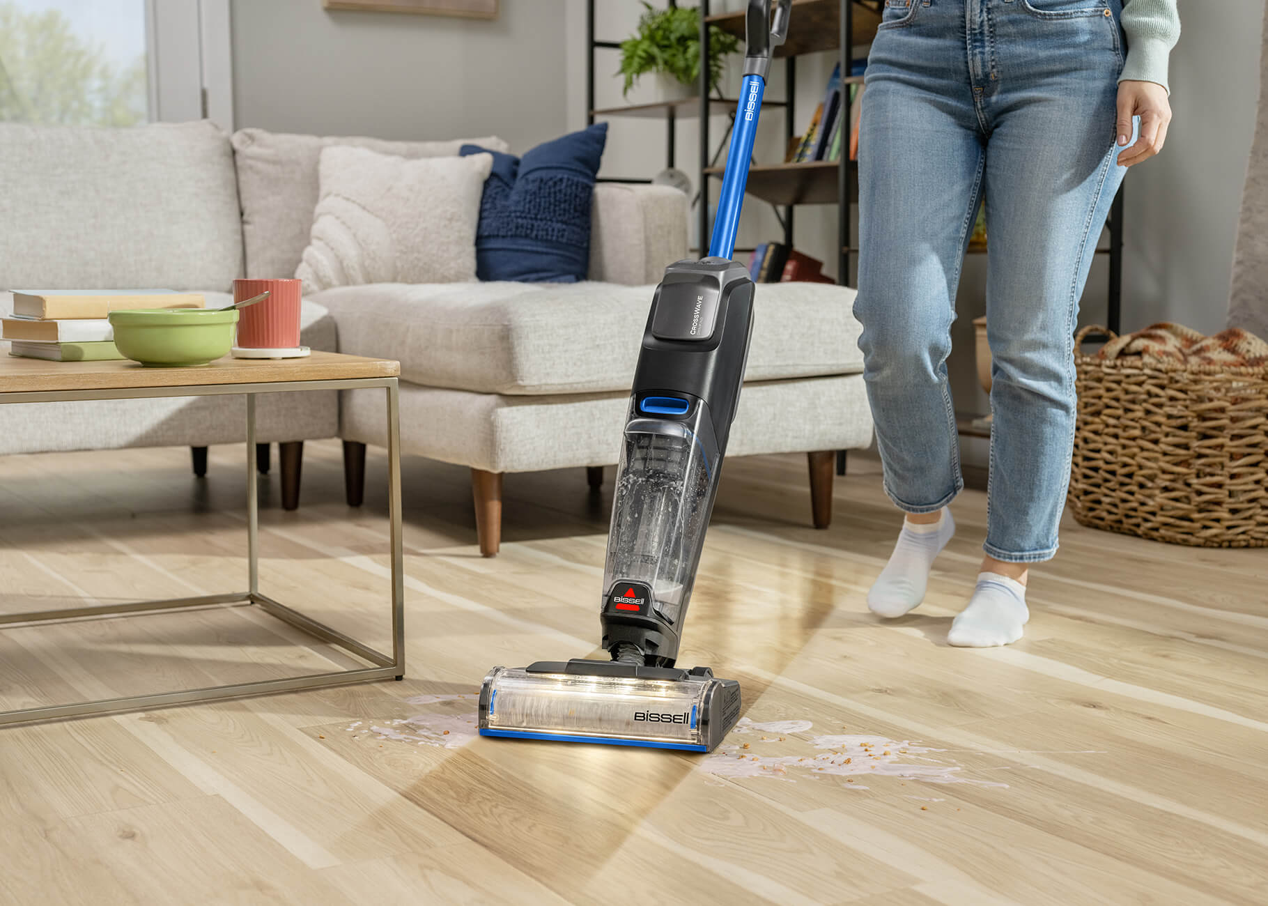 CrossWave OmniFind cleaning spill in middle of hard
                        flooring