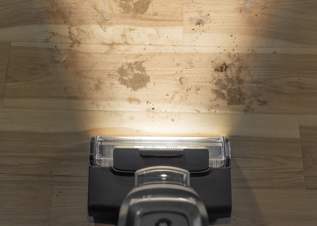 CrossWave OmniForce Edge headlights to clean muddy paw
                        prints.