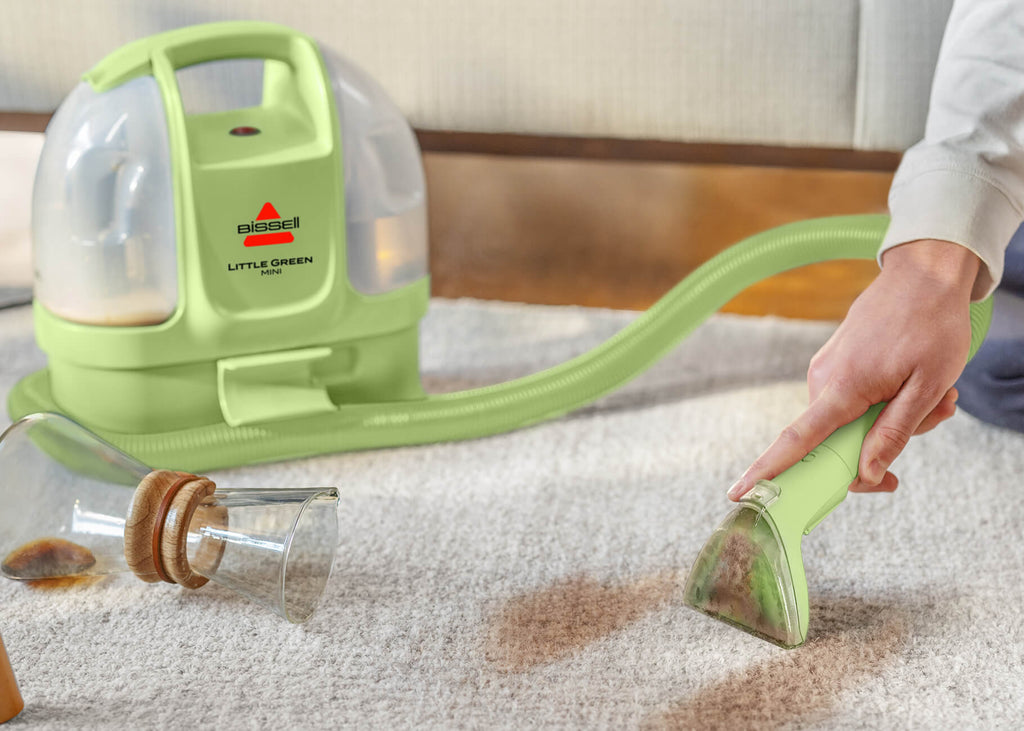 Little Green Mini Deep cleaning stain on area rug