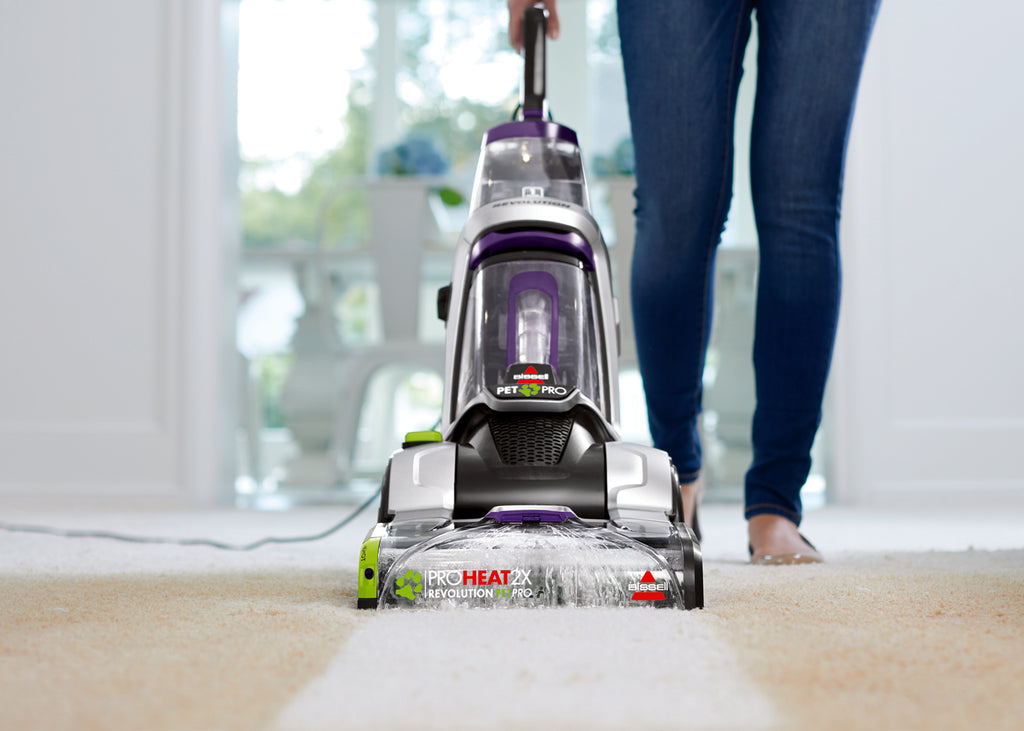 ProHeat 2X Revolution Pet Pro cleaning carpet.